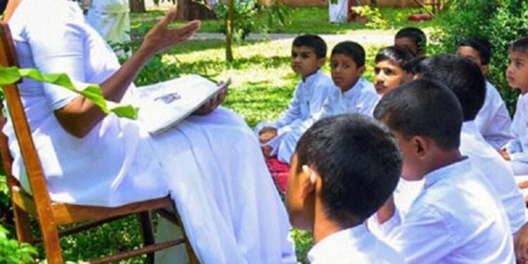 அறநெறி பாடசாலை ஆசிரியர்களுக்கு கொடுப்பனவு!