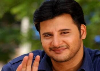 ஆளே மாறிப் போன நடிகர்  அப்பாஸ்!