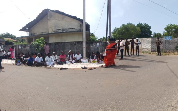 யாழ் தையிட்டியில் முன்னெடுக்கப்பட்ட போராட்டம்!