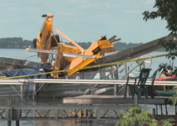 கனடாவில் விமானம் மோதியதில் பலியான சிறுவன்!