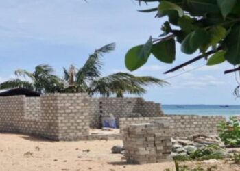 திருகோணமலையில் சட்டவிரோத கட்டிடம்!