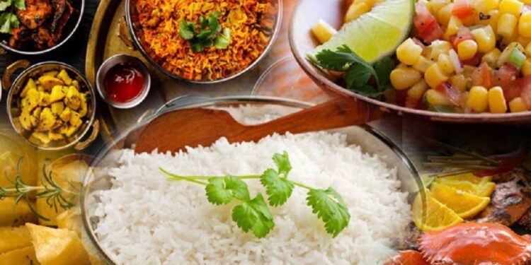 பூச்சிகளுடன் உணவு விற்பனை செய்த உணவக உரிமையாளருக்கு அபராதம்!