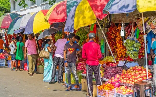 யாழில் தற்காலிக வியாபார கடைகள் அகற்றும் திட்டம் முன்னெடுப்பு!
