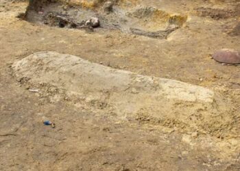 செம்மணியில் மீட்க்கப்பட்ட பிரேத பெட்டி!