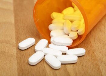 கனடாவில் வலி நிவாரணி மாத்திரை ஒன்றிற்கு தடுப்பாடு!