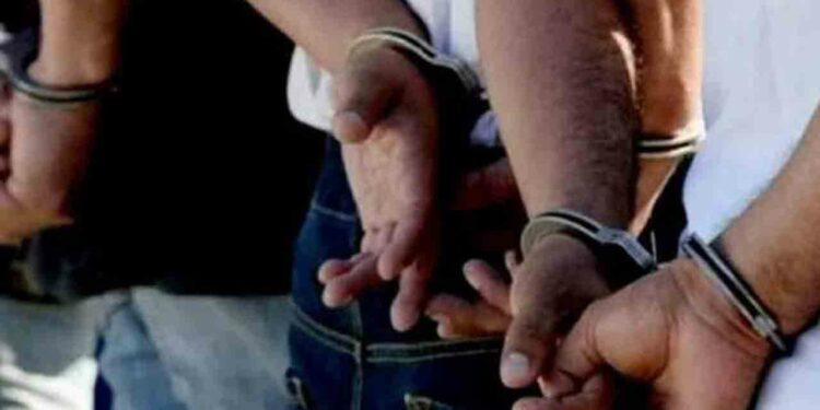 வவுனியா இளைஞன் கடத்தி தாக்குதல் சம்பவம் தொடர்பில் மூவர் கைது!