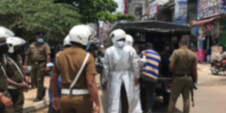 பொலிசாரின் சோதனை நடவடிக்கையில் 457 பேர் கைது!