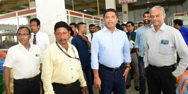 1000 அஞ்சல் உதவியாளர்களை நிரந்த சேவையில் இணைக்க நடவடிக்கை!