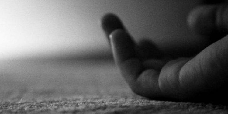 கூரிய ஆயுதத்தால் தாக்கப்பட்டு ஒருவர் கொலை!