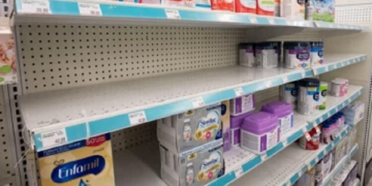 குழந்தைகளுக்கான உணவுப் பொருட்களை திருடிய கும்பல்