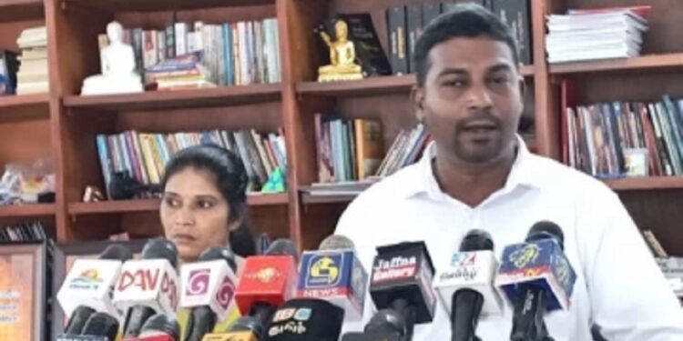 விடுதலைப் புலிகளால் காணாமல் ஆக்கப்பட்டவர்கள் தொடர்பில் விசாரணை வேண்டும் !