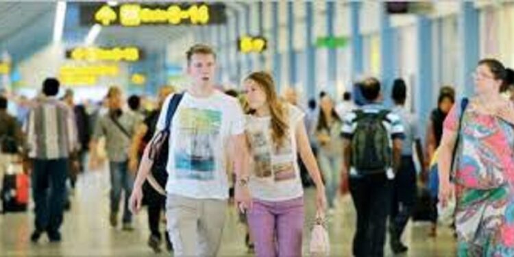 நாட்டிற்கு வரும் சுற்றுலா பயணிகளின் எண்ணிக்கை அதிகரிப்பு!