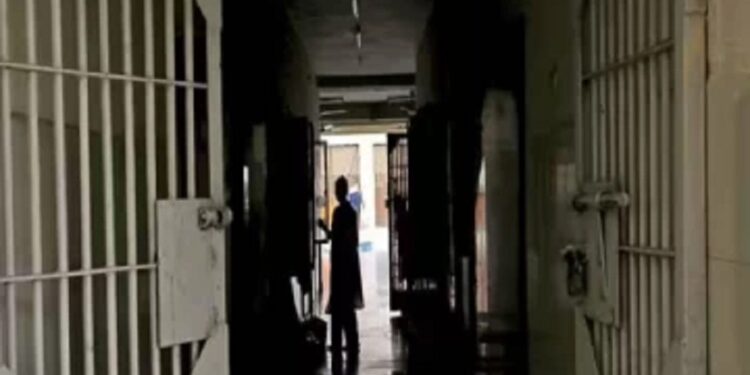 செய்யாத குற்றத்திற்கு சிறை சென்றவர் மரணம்!