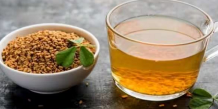 வெறும் வயிற்றில் வெந்தய நீர் குடிப்பதால் கிடைகக்கும் நன்மைகள்!