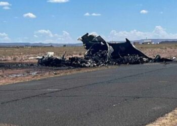 அமெரிக்காவில் ஆம்புலன்ஸ் விமானம் விபத்து!