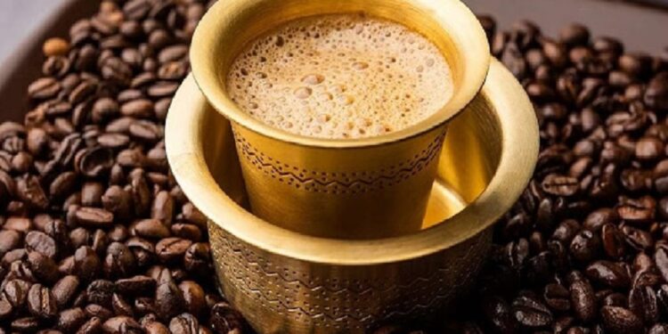 அளவுக்கு அதிகமாய் காபி அருந்துவது நல்லதா?