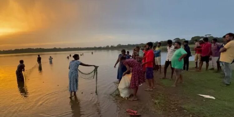தமிழர் பகுதியில் இளைஞர்கள் மீது இராணுவத்தினர் கொலை வெறி தாக்குதல்!