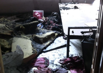 கிளிநொச்சி  பளை பகுதியில் வன்முறை கும்பல் அட்டகாசம்!