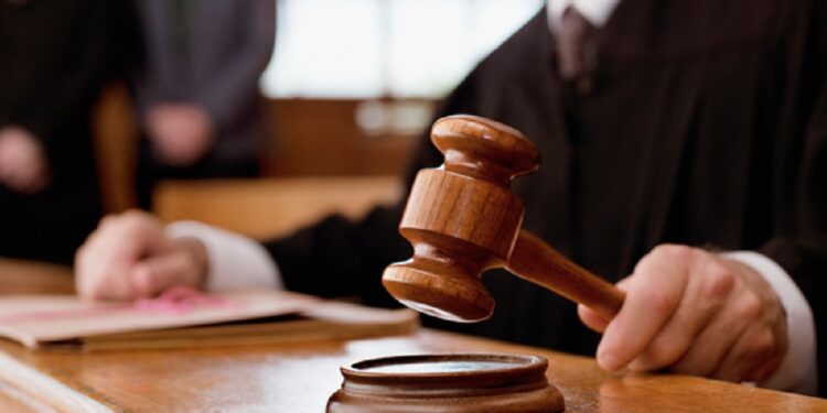 பணி நீக்கம் செய்யப்பட்ட மற்றொரு மாவட்ட நீதிமன்ற நீதிபதி