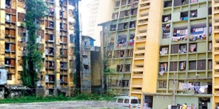 கொழும்பு அடுக்குமாடி குடியிருப்பில் வசிப்பவர்களுக்கு ஆபத்து!