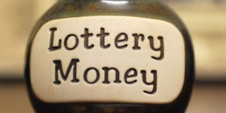 வயதான பெண்ணுக்கு அடித்த அதிஷ்டம்!