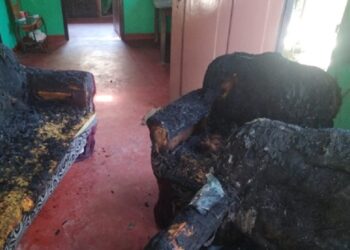 யாழ் நல்லூர் ஆலய திருவிழாவுக்கு சென்றவர்கள் வீட்டில் நிகழ்ந்த சோகம்!