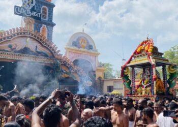 கொடியேற்றம் கண்டான் செல்வச் சந்நிதியான்