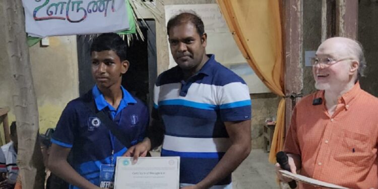 நல்லூர் நீர்க் கண்காட்சி  பரிசு வழங்கி கௌரவிப்பு!