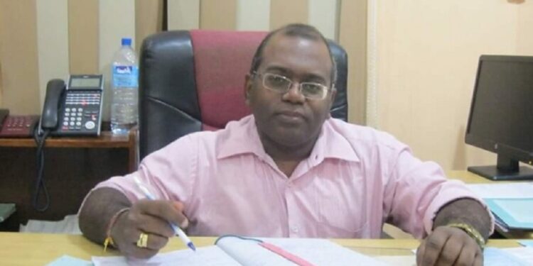 வடக்கில் இருந்து வைத்தியர் நந்தகுமாரன் களுத்துறைக்கு  மாற்றல்!