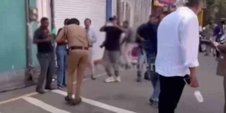 பொலிஸ் அதிகாரியை தாக்கியதாக சந்தேகத்தின் பெயரி ல் விளக்கமறியல்!