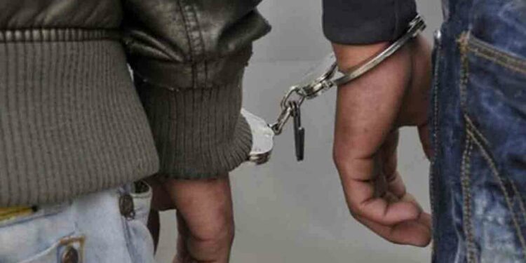 குஷ் போதைப் பொருட்களுடன் இருவர் கைது!