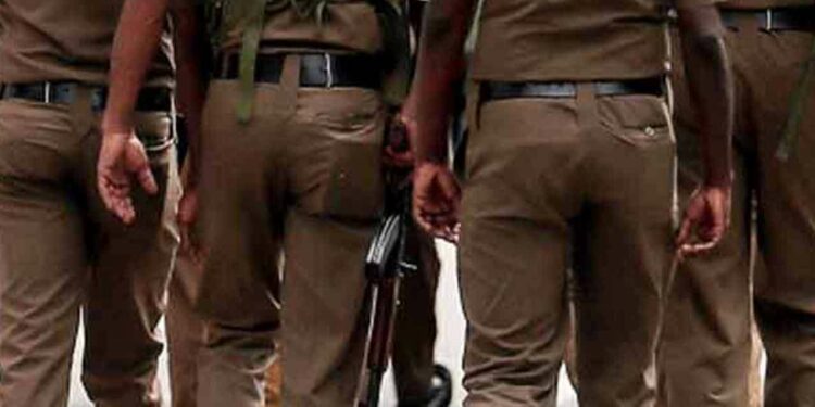 பொலிசார் விசேட சுற்றிவளைப்பு பலர் கைது!