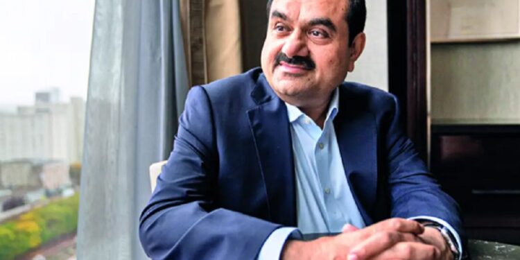 பதவி விலகினார் கௌதம் அதானி