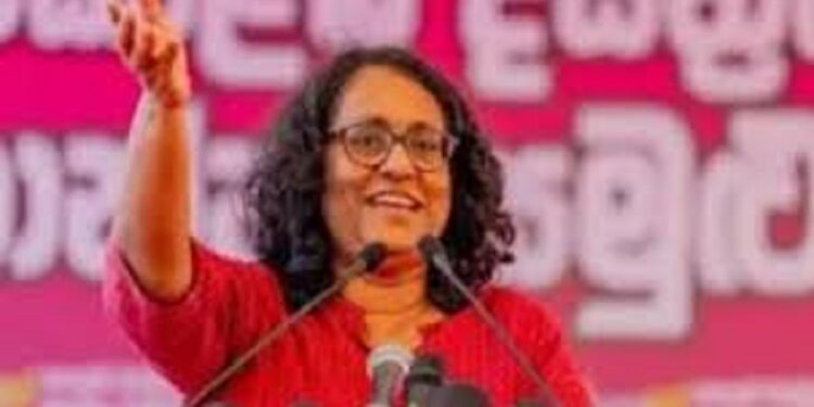 அரச அதிகாரிகளுக்கு பிரதமர் விடுக்கும எச்சரிக்கை!