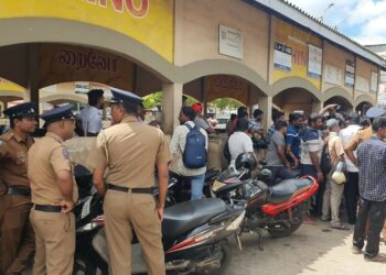 அரச பேருந்துகளின் பணிப்புறக்கணிப்பு கைவிடப்பட்டது