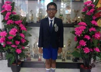 புலமைப்பரிசில் பரீட்சையில் அகில இலங்கை ரீதியில் முதலிடம் பிடித்து யாழ் மாணவன் சாதனை