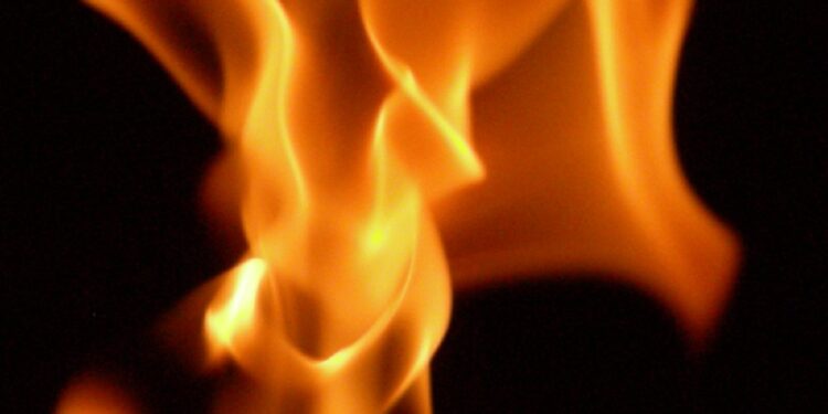 திருகோணமலை சுற்றுலா விடுதி ஒன்றில் தரர் விபத்து!