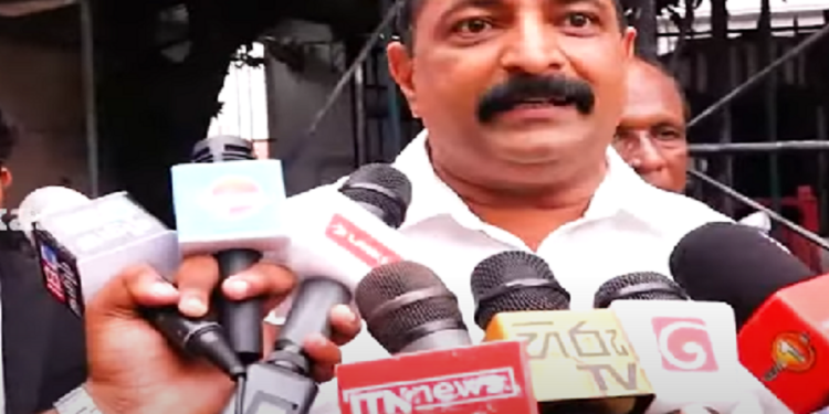 காலி முகத்திடலில் என்னை சுட்டுக் கொல்லுங்கள் தமிழ் எம்பி ஆவேசம்