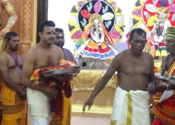 மட்டக்களப்பில்  இரண்டரை இலட்சம் ரூபாவுக்கு ஏலம் போன மாம்பழம்