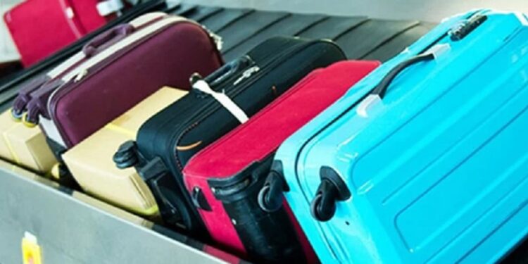 விமான நிலையத்தில் போதைப் பொருட்களுடன் கைதான இந்திய பிரஜை!