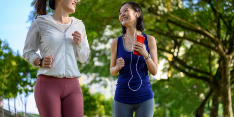 ஜிம் போகமலே உடல் எடையை இலகுவாக குறைக்க!