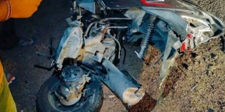 திருக்கோவில் வாகன விபத்தில் யுவதி பலி!