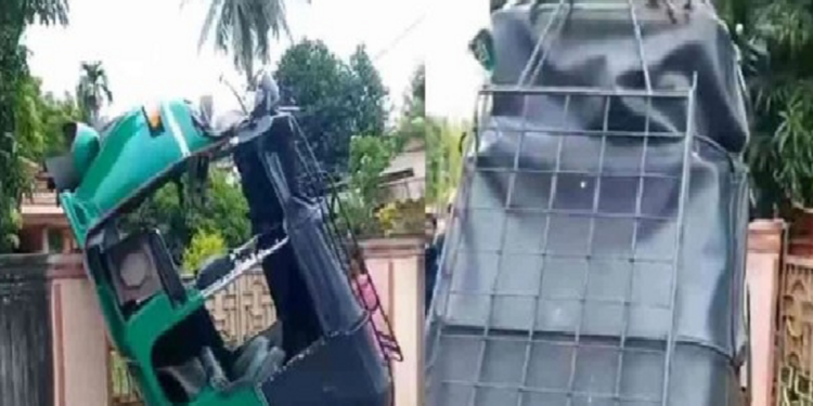 யாழில் மதில் மீது முச்சக்கர வண்டியை ஏற்றிய சாரதி!