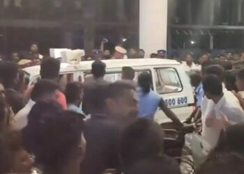 கரூரில் பலியானோர் சடலம் உறவினர்களிடம் கையளிப்பு!