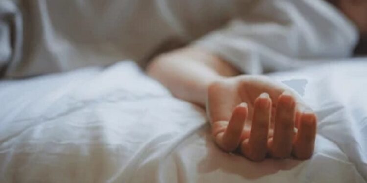 மூன்று பிள்ளைகளின் தாய் கொடூர கொலை!