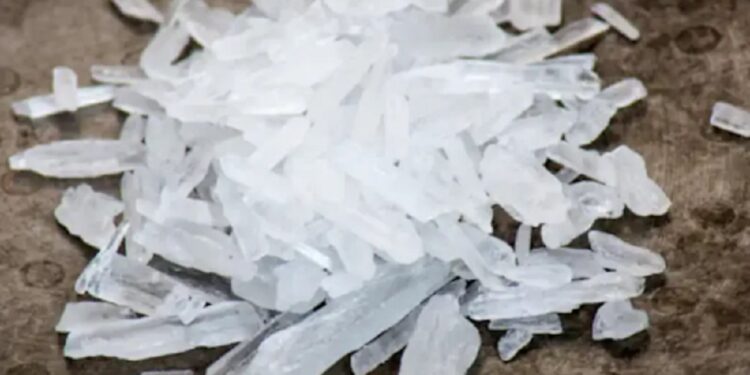 இலங்கையில் ஜஸ் போதைப் பொருட்களின் மூலப் பொருட்கள் கண்டுபிடிப்பு!