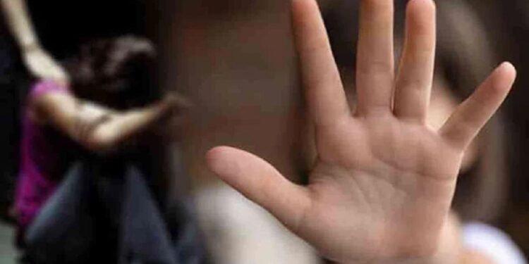 பாடசாலை மாணவிக்கு  நிகழ்ந்த கொடூரம்!