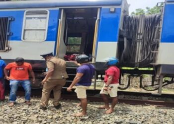 யாழில் புகையிரதவிபத்தில் பலியான பெண்!