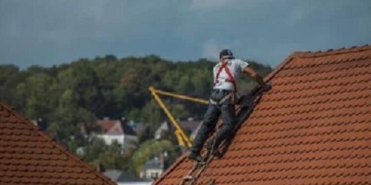 யாழில் சகோதரனுக்கு உதவ சென்றவர் மரணம்!