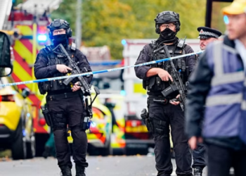 பிரிட்டனில் யூத ஆலயம் அருகே பயங்கரவாத தாக்குதல்!